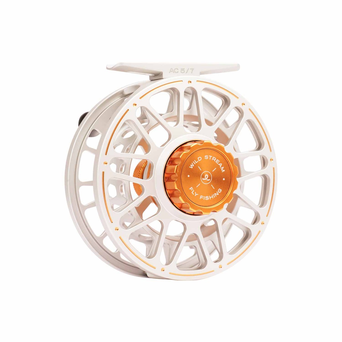 AC™ Platinum Fly Reel AC™ Platinum Fly Reel